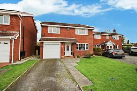 4 bedroom detached house for sale, Brambling Drive, Westhoughton, BL5