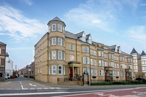 2 bedroom flat for sale, East Street, Tynemouth, North Shields