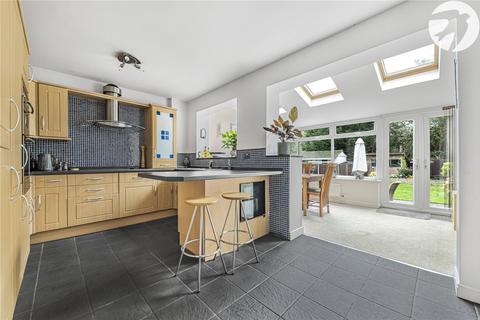 27 Daltons Road, Swanley, BR8 8EN