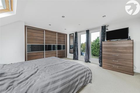27 Daltons Road, Swanley, BR8 8EN