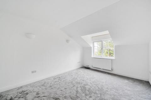 2 bedroom apartment for sale, Uppingham Avenue, Stanmore, Greater London