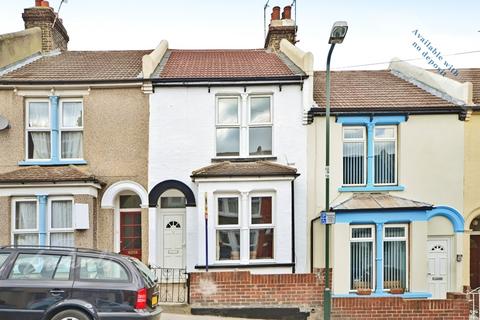 2 bedroom terraced house to rent, Castle Avenue Rochester ME1