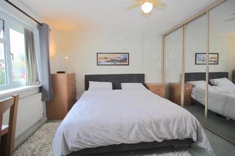 6 Birchtrees Croft, Birmingham, B26 1EF