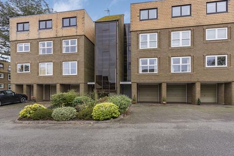 3 bedroom apartment for sale, Lakeside, Little Aston Hall