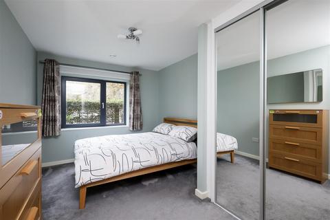 2 bedroom property for sale, Putney Hill, London