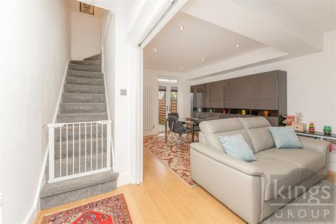 6 Mafeking Road, Enfield, EN1 3SS