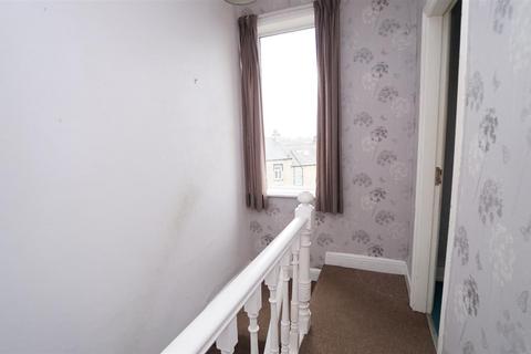 7 Park Cliffe Road, Bradford, BD2 4NS