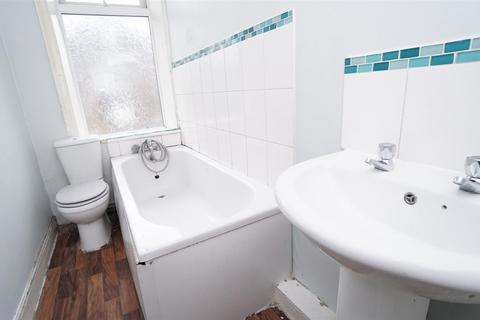 7 Park Cliffe Road, Bradford, BD2 4NS