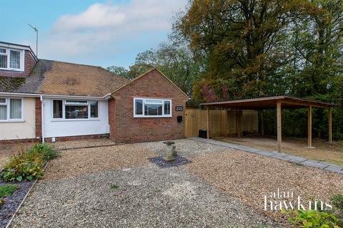 2 bedroom semi-detached bungalow for sale, Wharf Road, Wroughton, Swindon