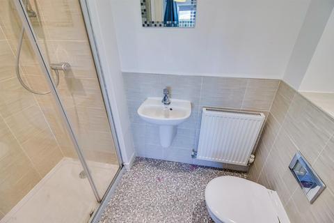 14 Timperley Close, Wakefield, WF1 2FT