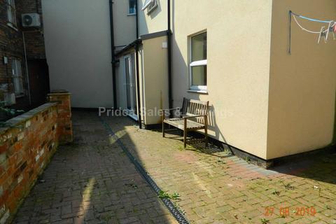 1 bedroom apartment to rent, Heaton St, Gainsborough