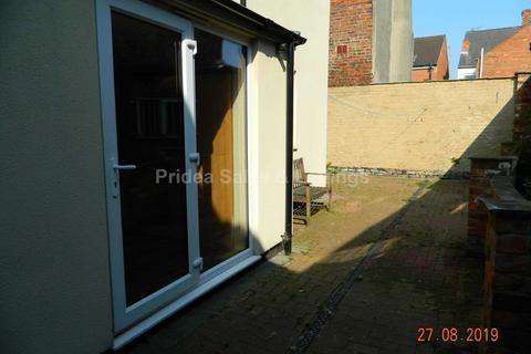 1 bedroom apartment to rent, Heaton St, Gainsborough