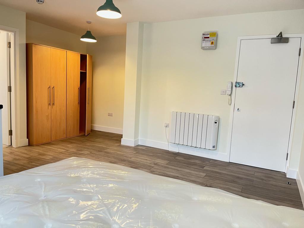 Apartment in London - View 3