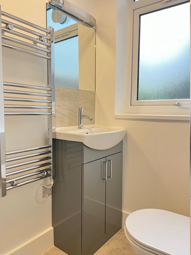 Apartment in London - View 5