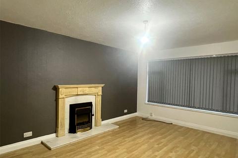 3 bedroom bungalow to rent, Fairfield Road, Heckmondwike, West Yorkshire, WF16