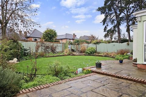 4 bedroom detached bungalow for sale, Hazelwood Close, Kidderminster, Worcestershire