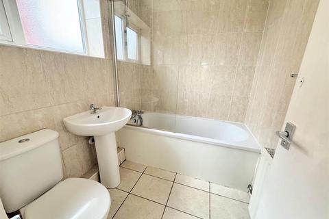 1 bedroom flat for sale, Rathbone Road, Wavertree, Old Swan, Liverpool