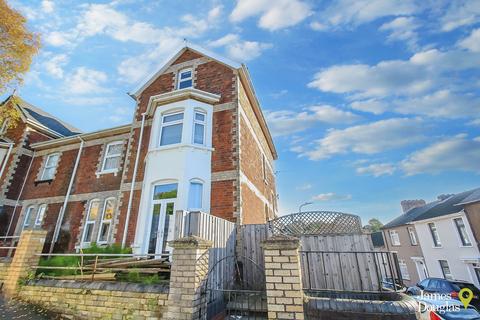 4 bedroom maisonette to rent, Victoria Avenue, Newport (JDN) NP19