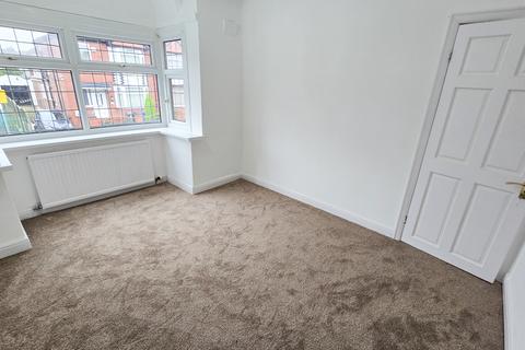 3 bedroom semi-detached house for sale, Sutcliffe Avenue, Longsight