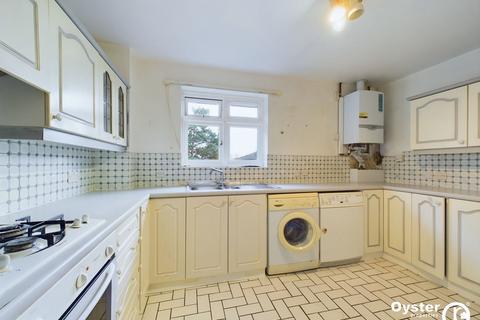 2 bedroom flat for sale, Holden Road, Tudor Lodge, N12