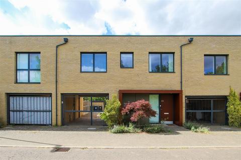 undefined, Glebe Farm Drive, Cambridge CB2