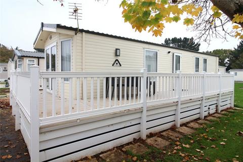 2 bedroom park home for sale, Shorefield Park, Near Milford On Sea, Hampshire, SO41