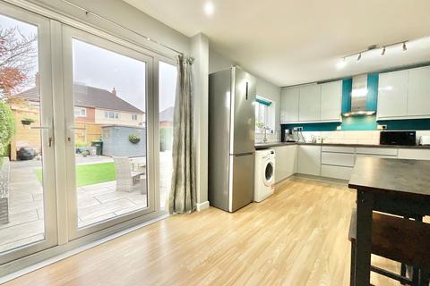 152 Beaconsfield Drive, Stoke-on-trent, ST3 3EZ