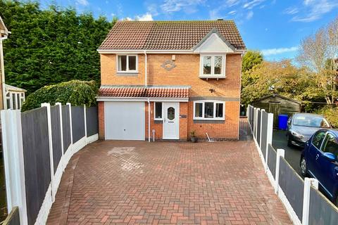 4 bedroom detached house for sale, Tay Close, Stoke-On-Trent, ST3