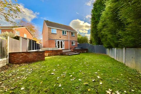 4 bedroom detached house for sale, Tay Close, Stoke-On-Trent, ST3