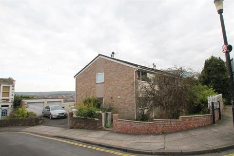 2 bedroom end of terrace house to rent, BPC00314 Clifton Wood Crescent, Bristol, BS8