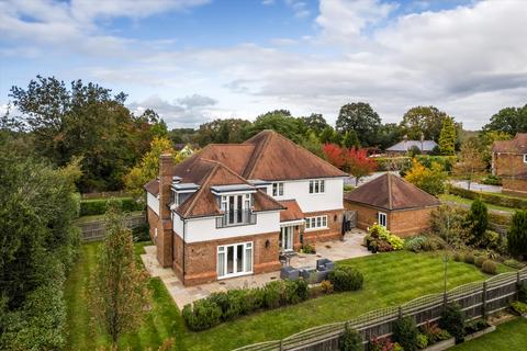 5 bedroom detached house for sale, Coppice Vale, Felbridge, East Grinstead, West Sussex, RH19