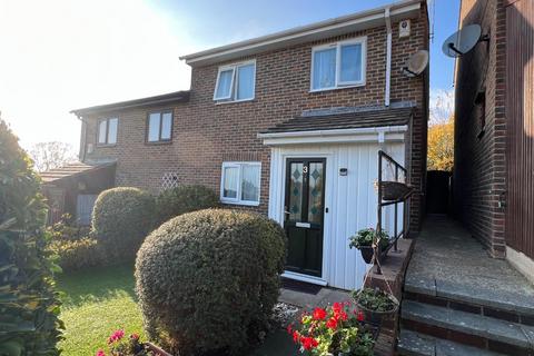 3 bedroom semi-detached house for sale, HYTHE