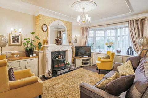 4 bedroom detached house for sale, Spittal Hardwick Lane, Castleford WF10