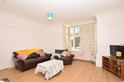 5 bedroom terraced house to rent, 18571159 Cranbrook Road