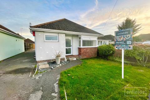 2 bedroom detached bungalow for sale, Southampton SO19