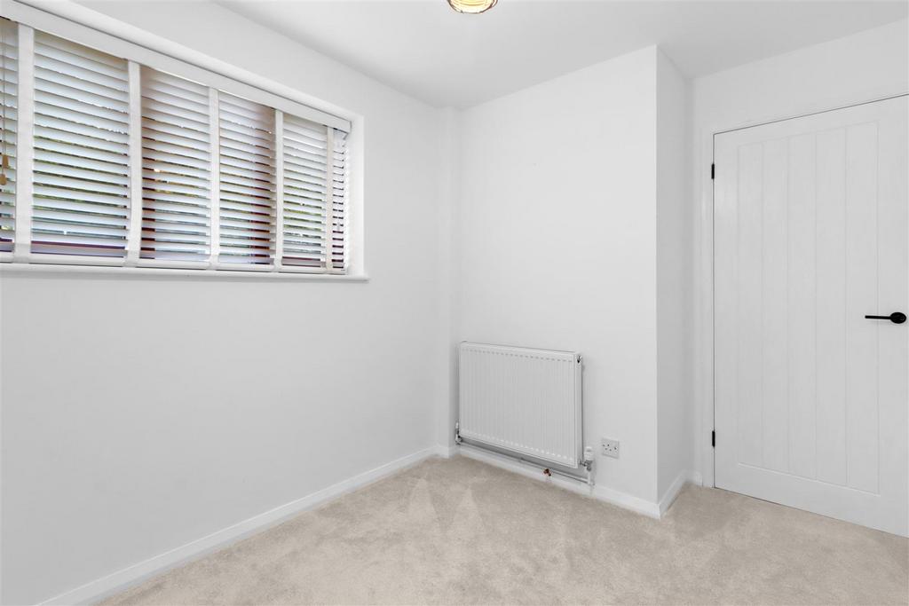 Bedroom 2.jpg
