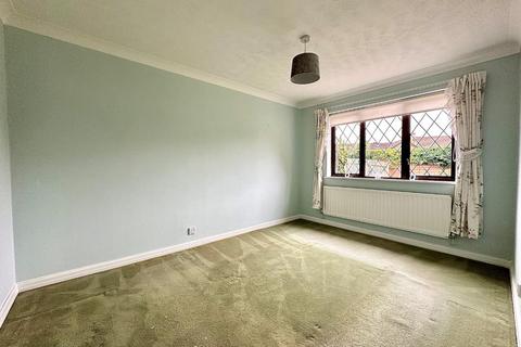 22 Grangewood, Northampton, NN4 0QN