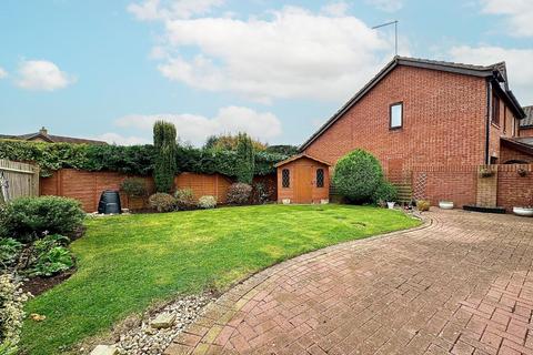 22 Grangewood, Northampton, NN4 0QN