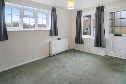 1 bedroom cluster house for sale, Maple Drive, East Grinstead, RH19