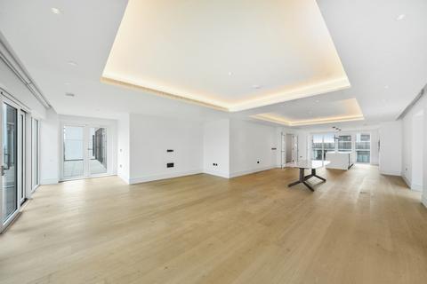 4 bedroom apartment to rent, White City Living, Lincoln Apartments, Fountain Park Way, London W12