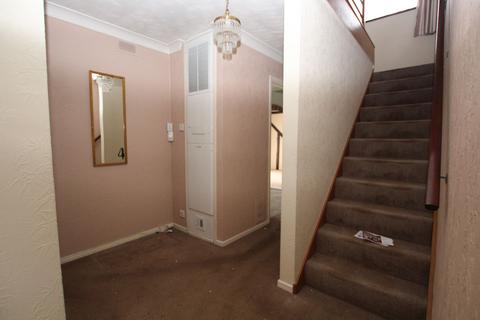 4 bedroom detached house for sale, Neasden Avenue, Clacton-on-Sea