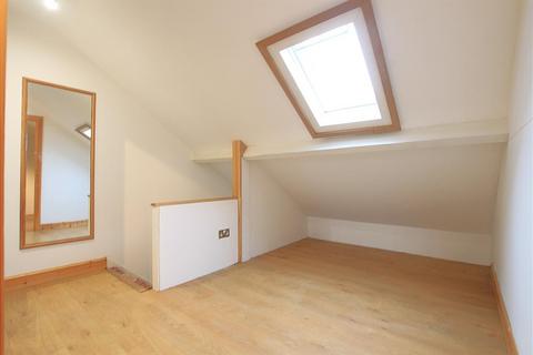 49 Bankside, Southall, UB1 1NH