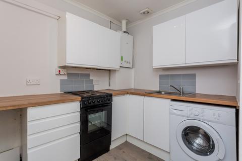 1 bedroom flat for sale, 2-1 1 Glenburn Place, Kilmcolm, PA13 4DB