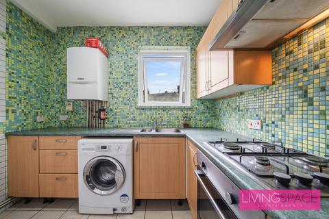 1 bedroom maisonette to rent, Colina Road, Haringey