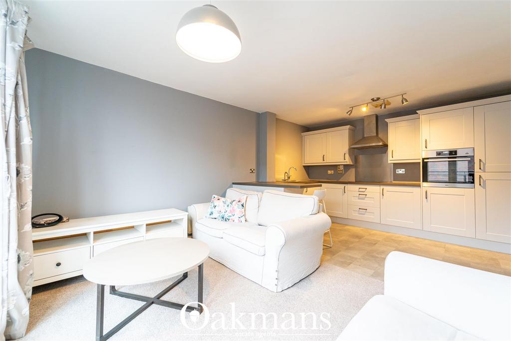 Apartment in Birmingham, Jewellery Quarter - View 3