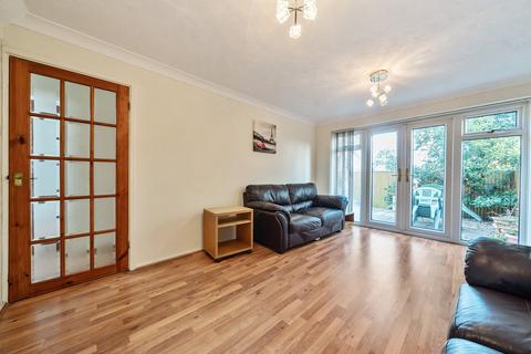 10 Charing Close, Orpington, BR6 9SS