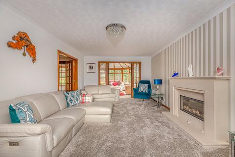 4 bedroom detached house for sale, Rutherford Avenue, Bearsden, Glasgow, East Dunbartonshire