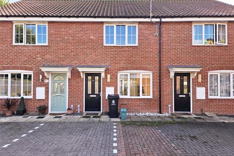 2 bedroom terraced house for sale, Cross Road, Clacton-on-Sea, Essex