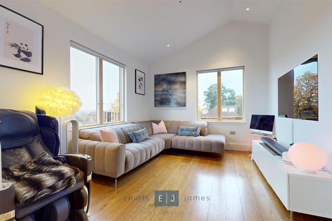 2 bedroom penthouse for sale, 32 Palmerston Road, Buckhurst Hill IG9