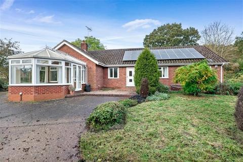 5 bedroom bungalow to rent, Ankerdine Road, Lower Broadheath, Worcester